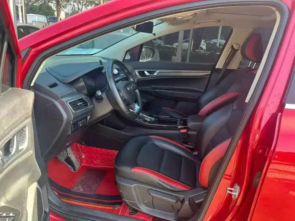 Geely Emgrand GS