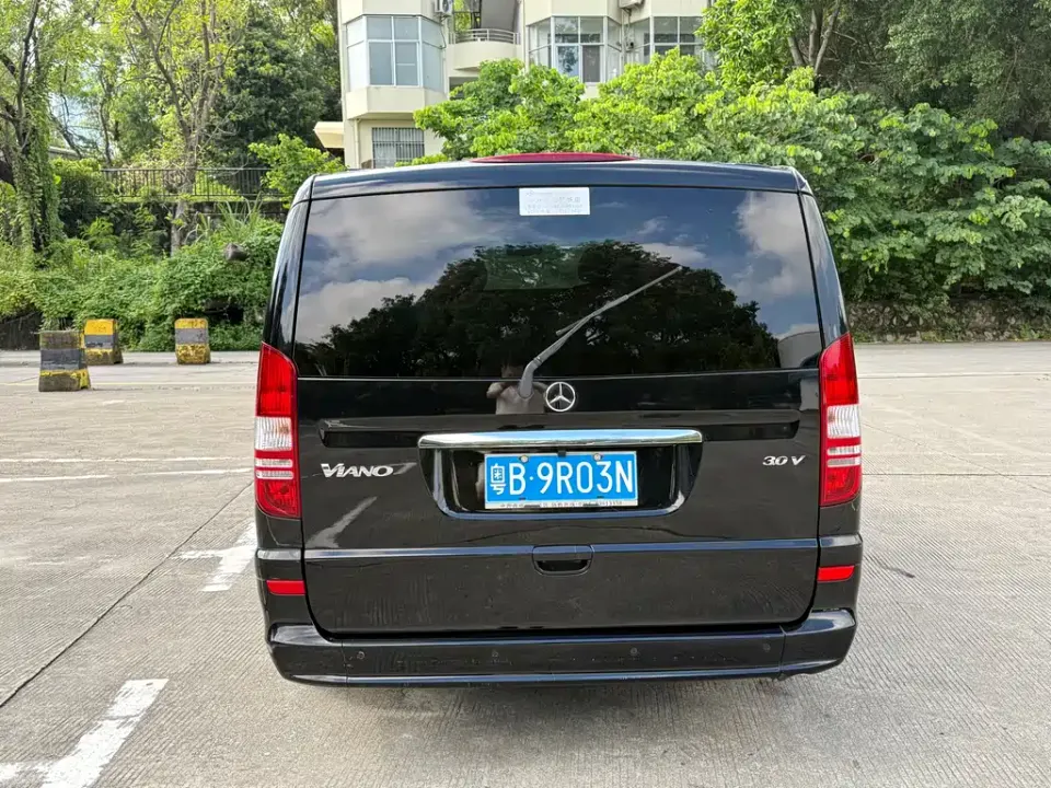 Mercedes-Benz Viano