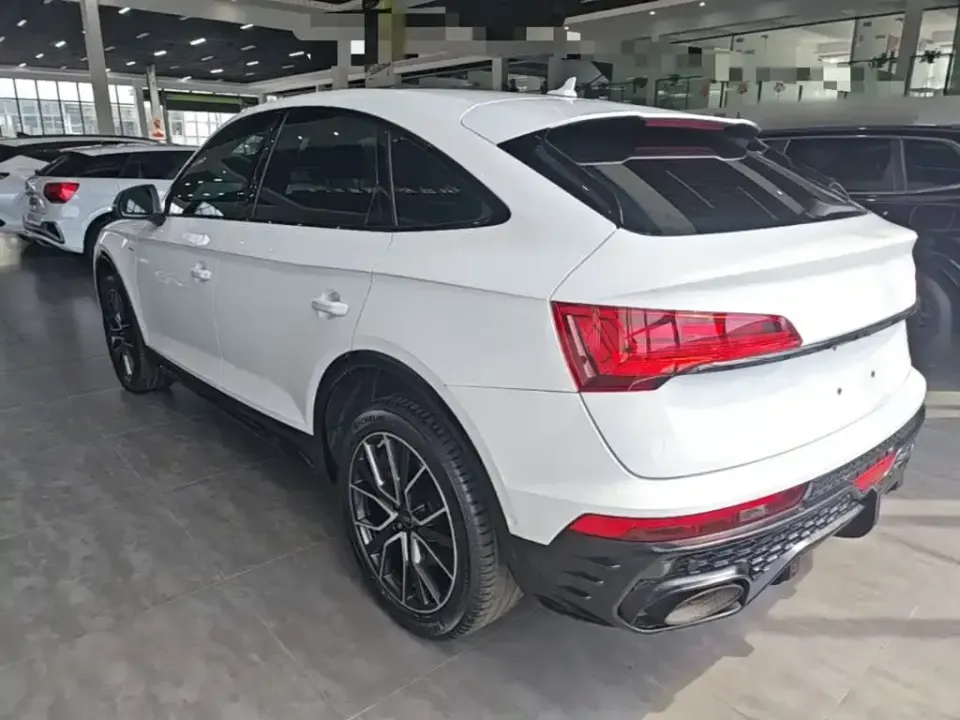 Audi Q5L Sportback