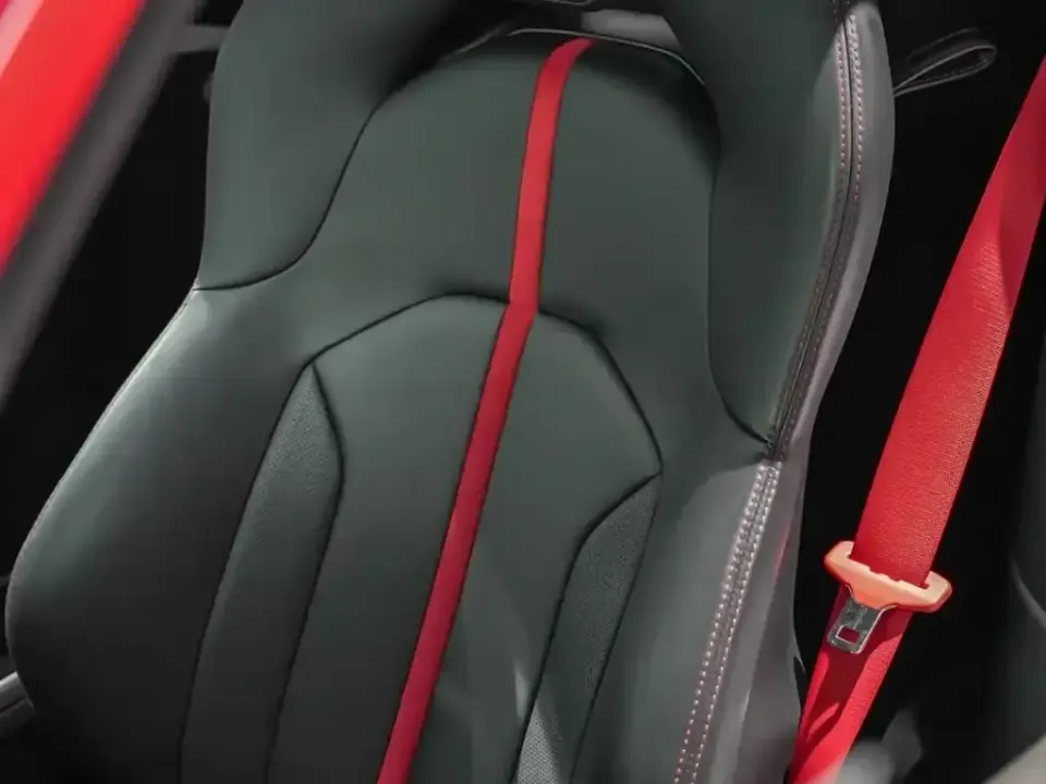 Ferrari F8