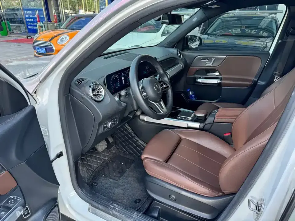 Mercedes-Benz GLB