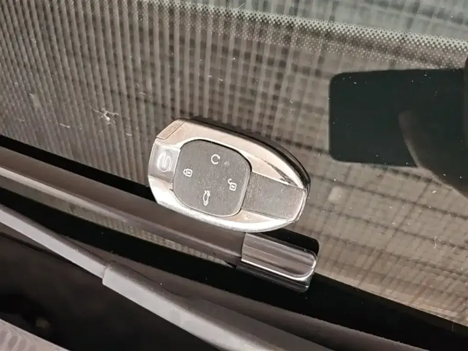 GAC Shadow Leopard
