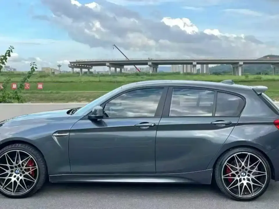 BMW 1 Series (Import)