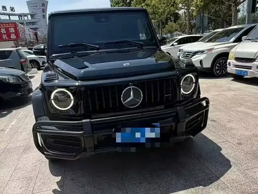 Mercedes-Benz G-Class
