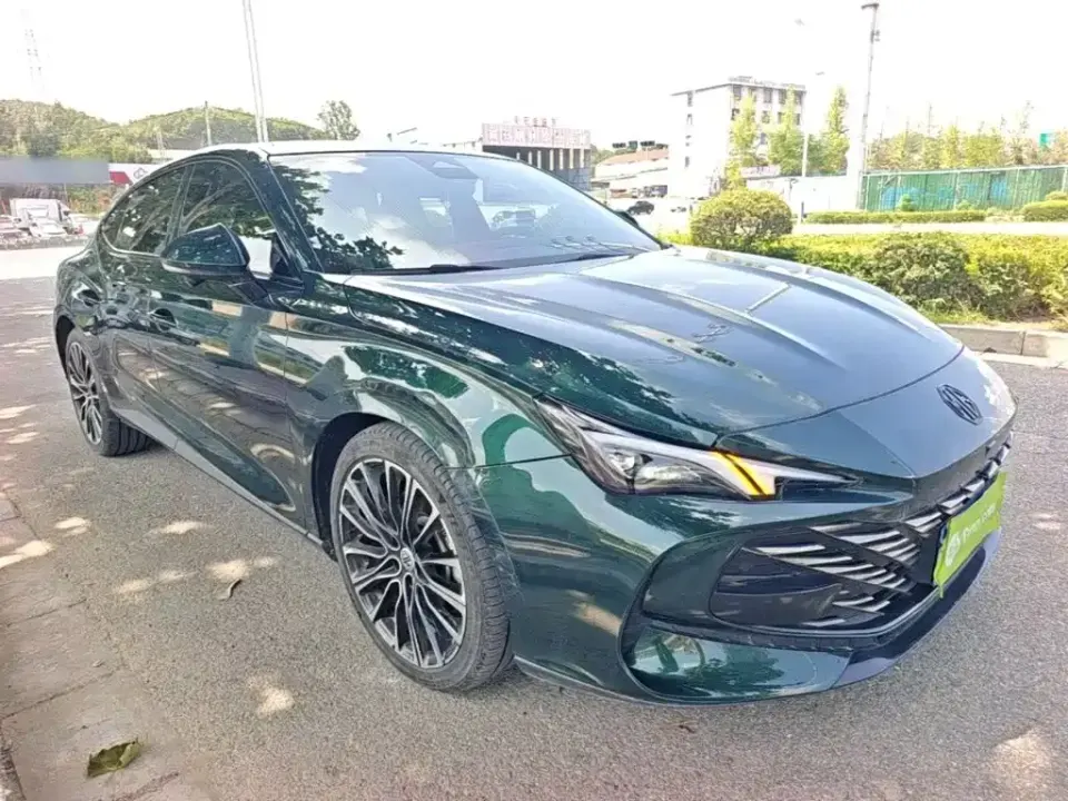 MG MG7