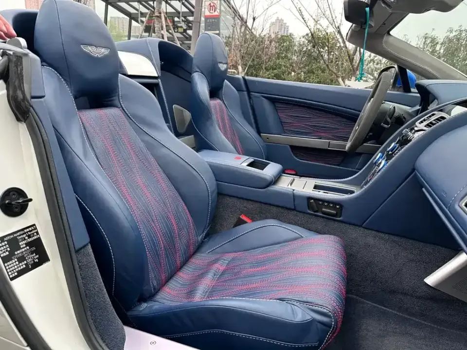Aston Martin V8 Vantage