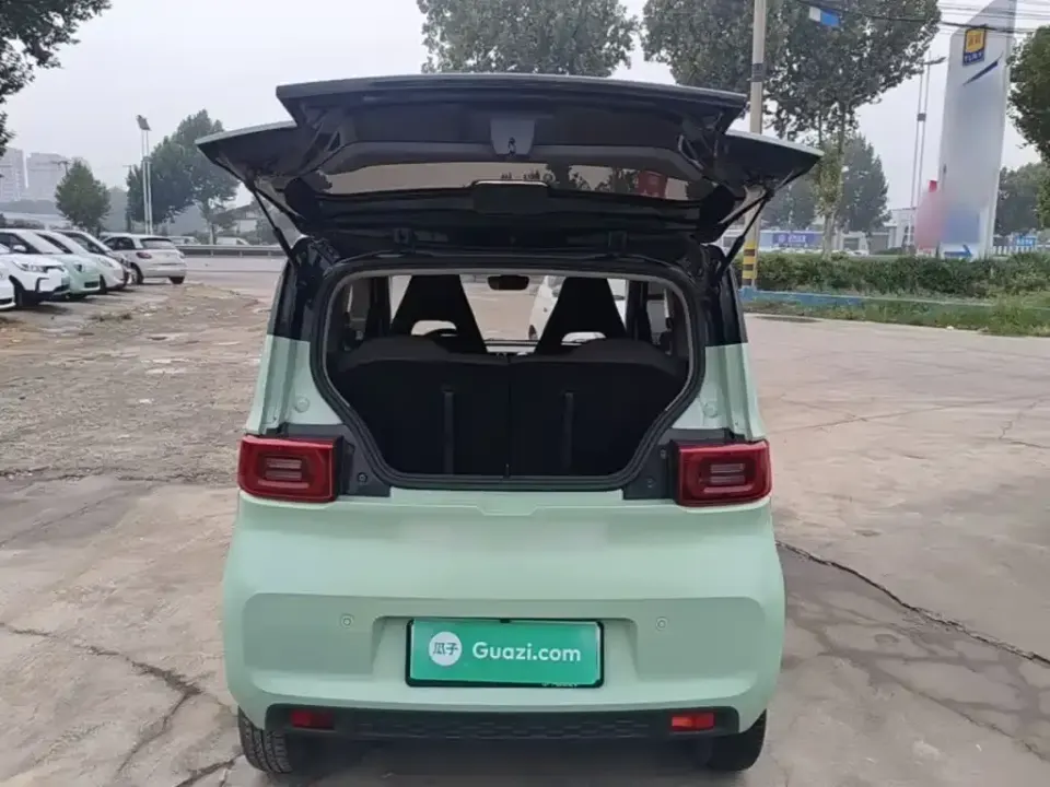 Wuling MINIEV