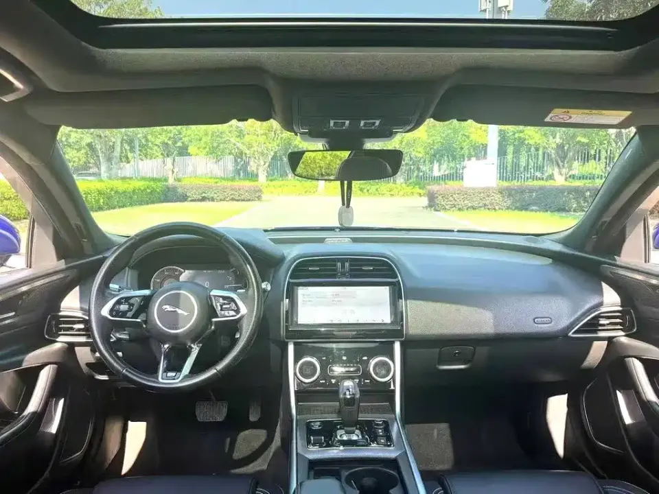 Jaguar XEL