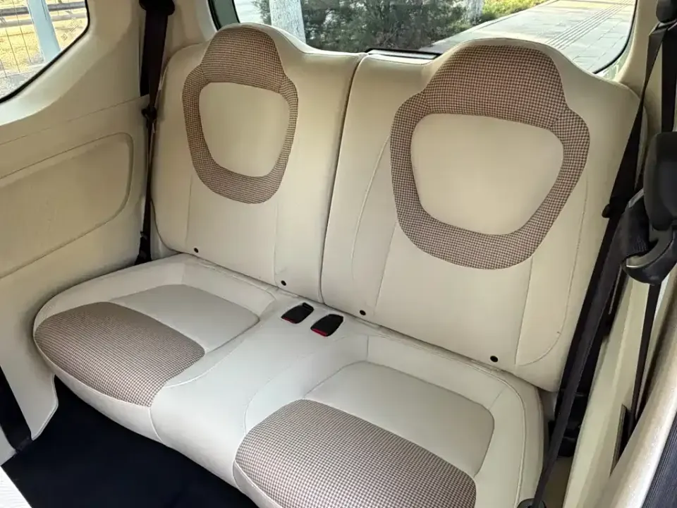 Wuling MINIEV