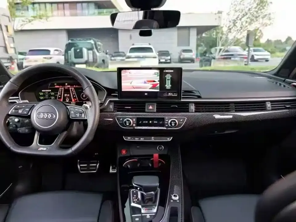Audi RS 4