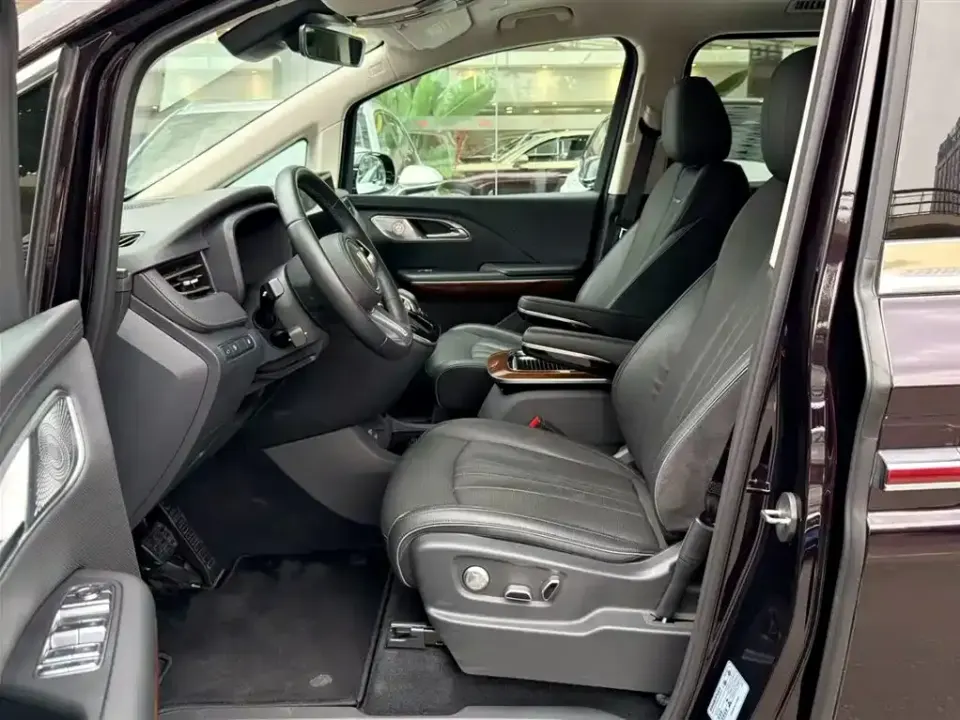 Hongqi Hongqi HQ9 PHEV