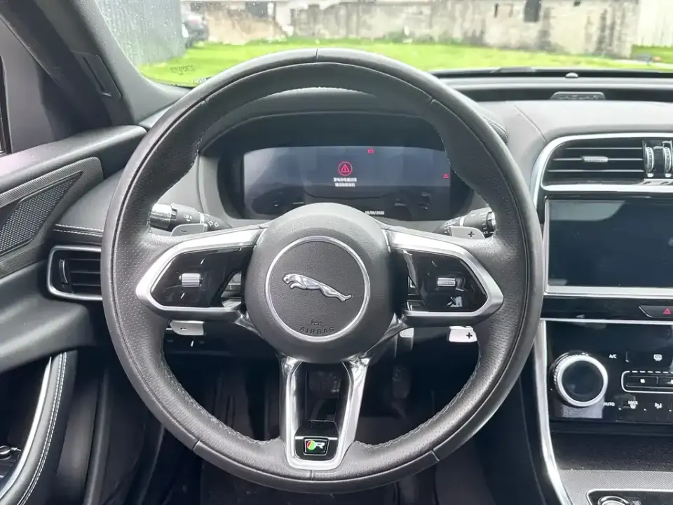 Jaguar XEL