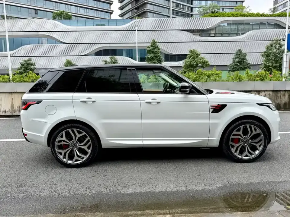 Land Rover Sport