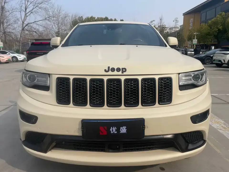 Jeep Grand Cherokee (Import)