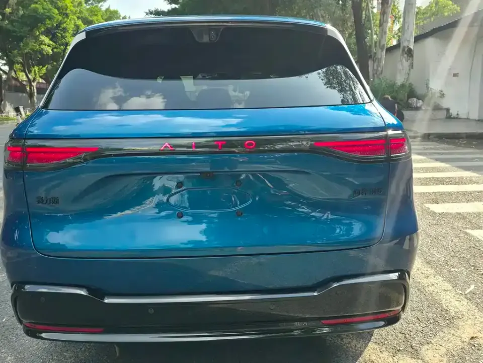 AITO AITO M6