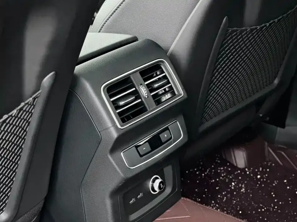 Audi Q5L Sportback