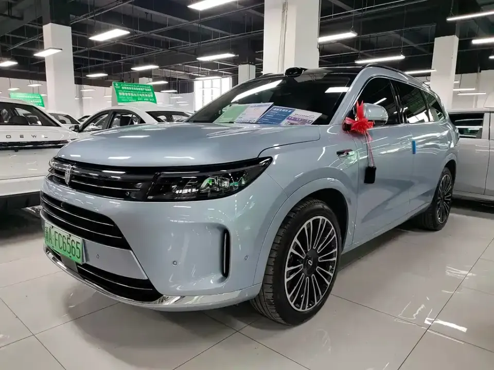 AITO M7
