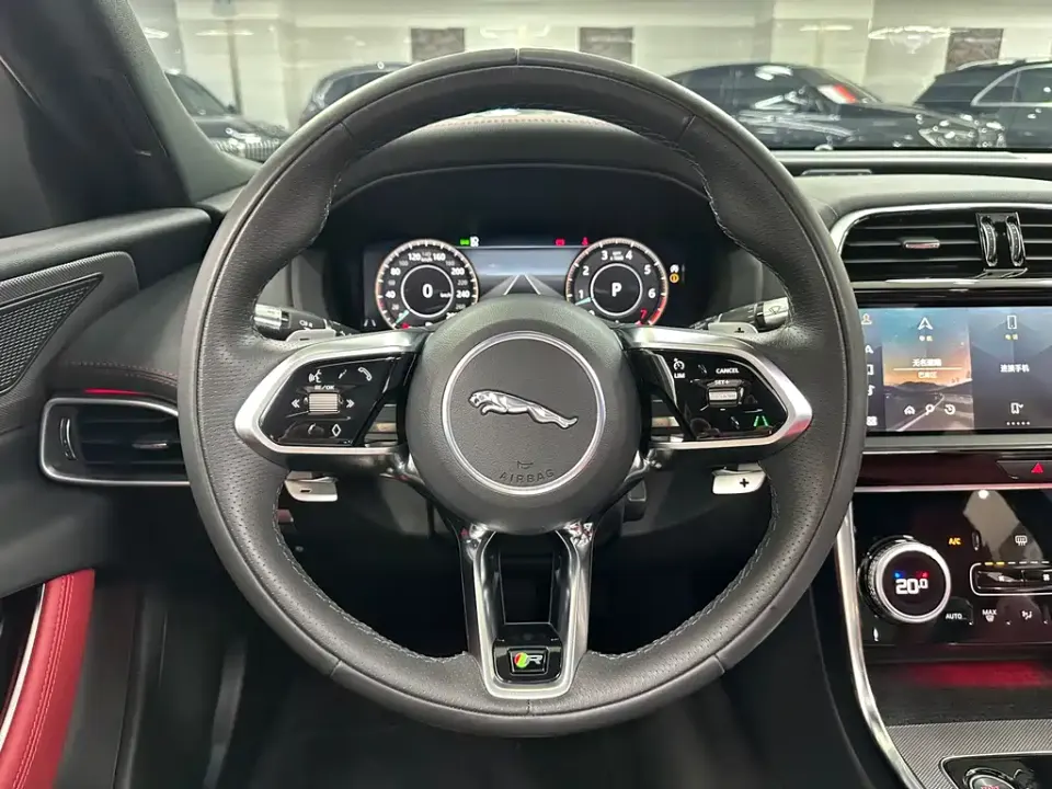Jaguar XEL