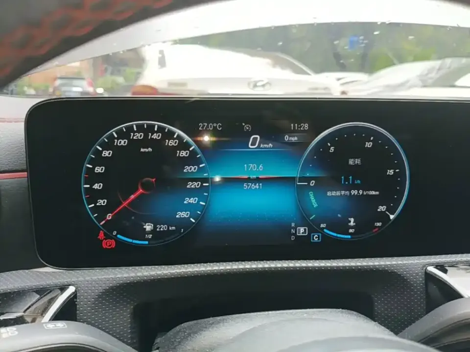 Mercedes-Benz CLA (Import)