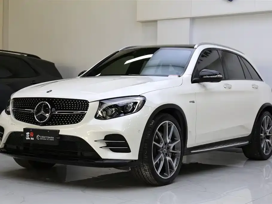 Mercedes-Benz GLC AMG