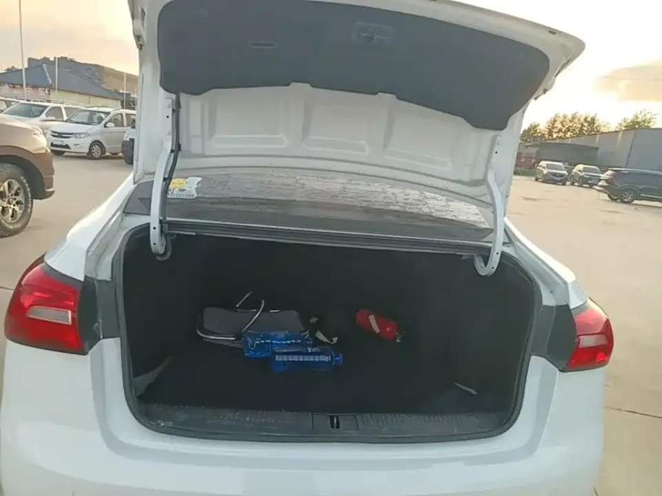 Roewe 360