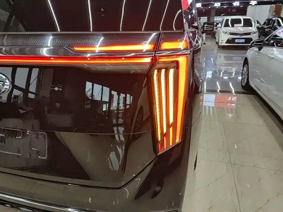GAC Trumpchi M8