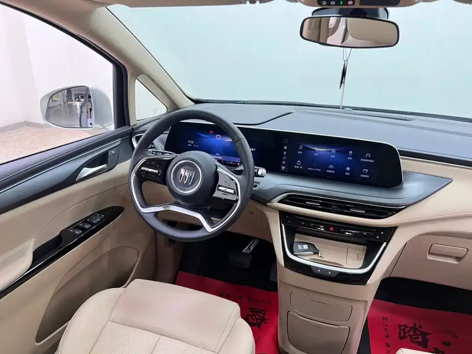 Buick GL8 Hybrid