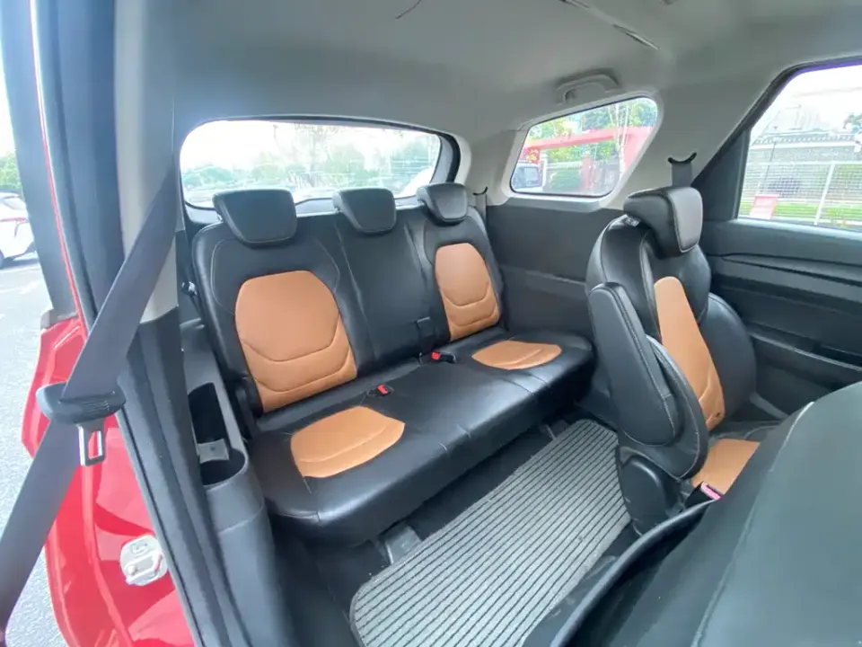 Wuling Hongguang S3