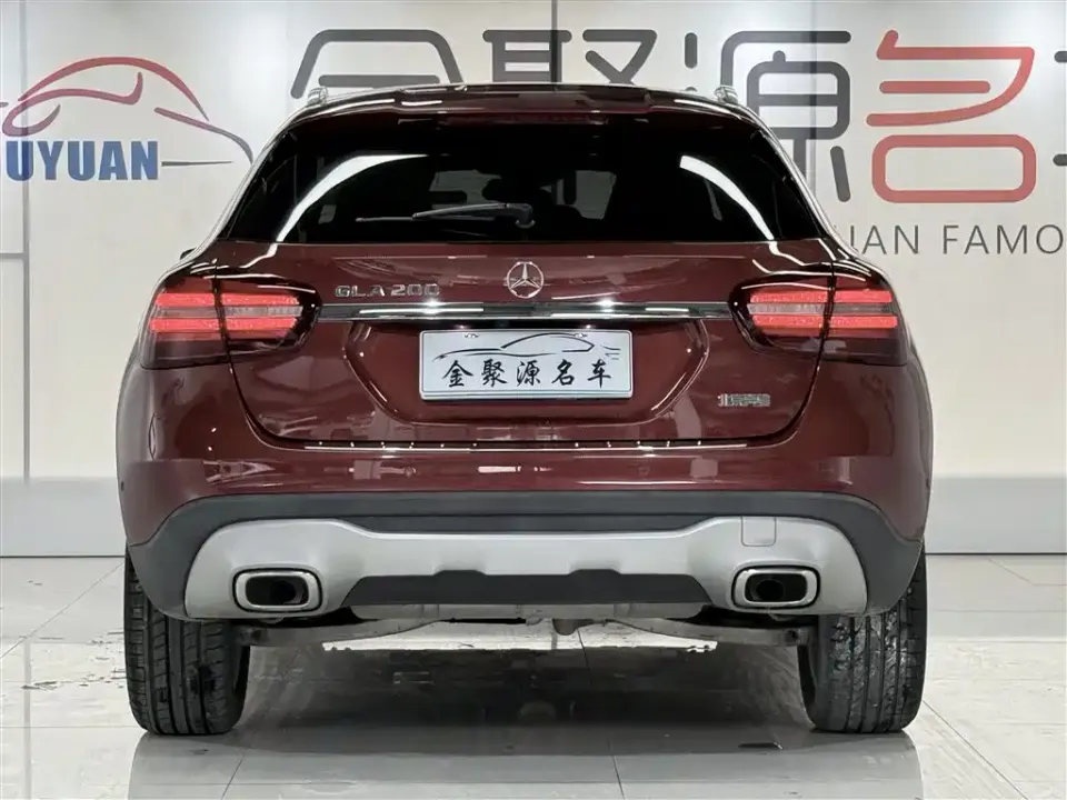 Mercedes-Benz GLA