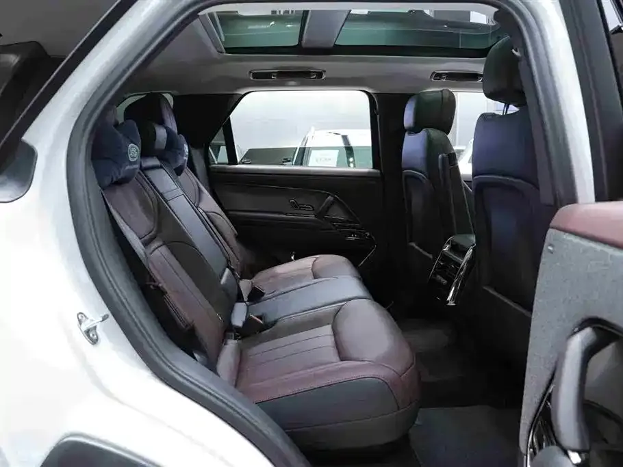 Land Rover Sport