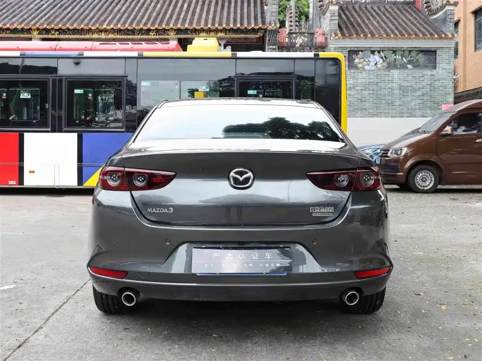 Mazda 3 Axela