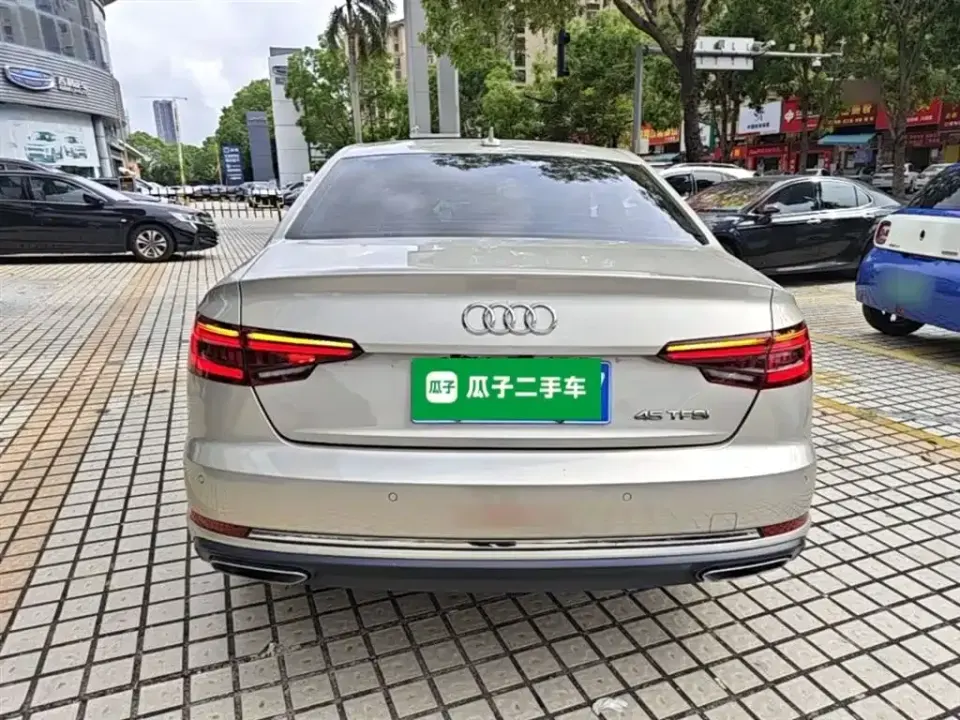 Audi A4L