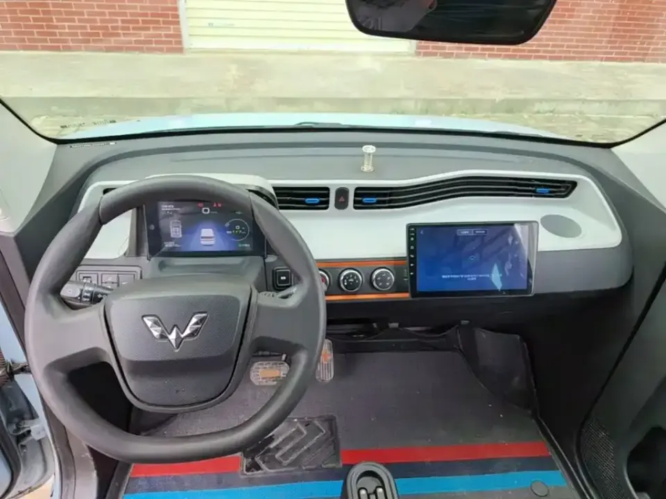 Wuling MINIEV