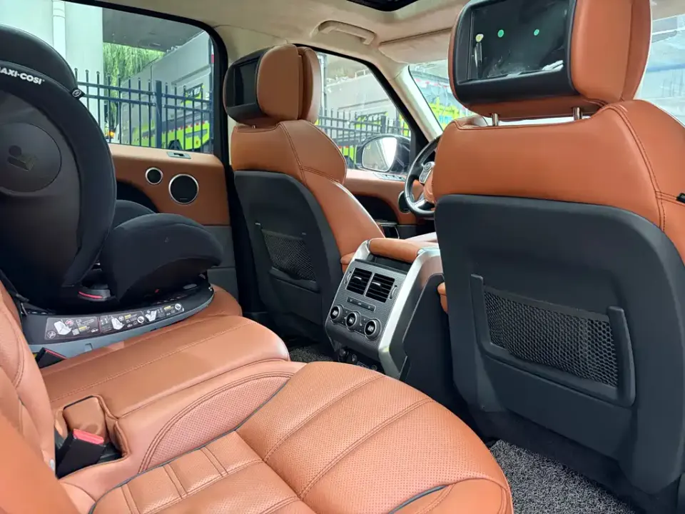 Land Rover Sport