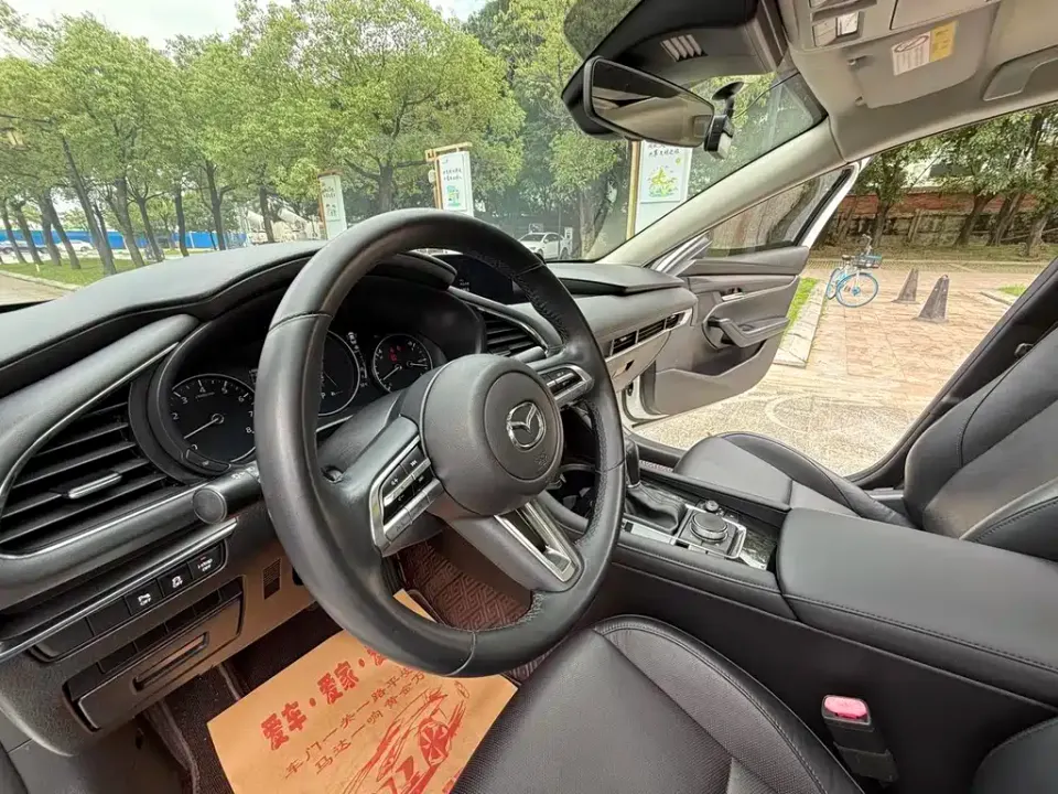 Mazda 3 Axela