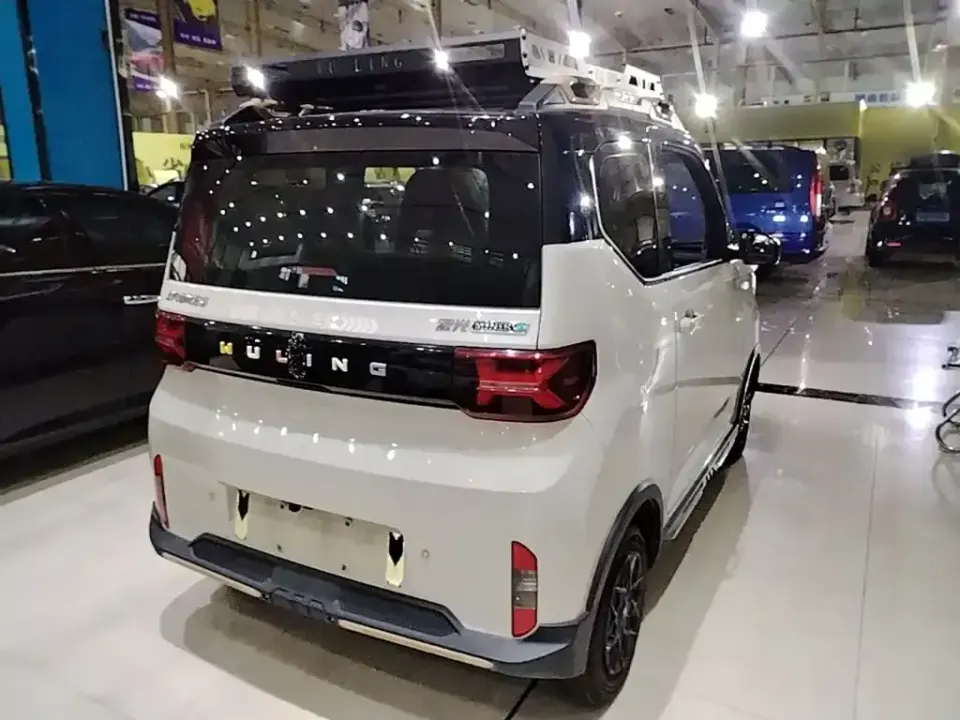 Wuling MINIEV