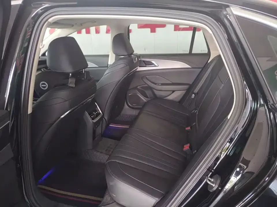 Hongqi Hongqi H5