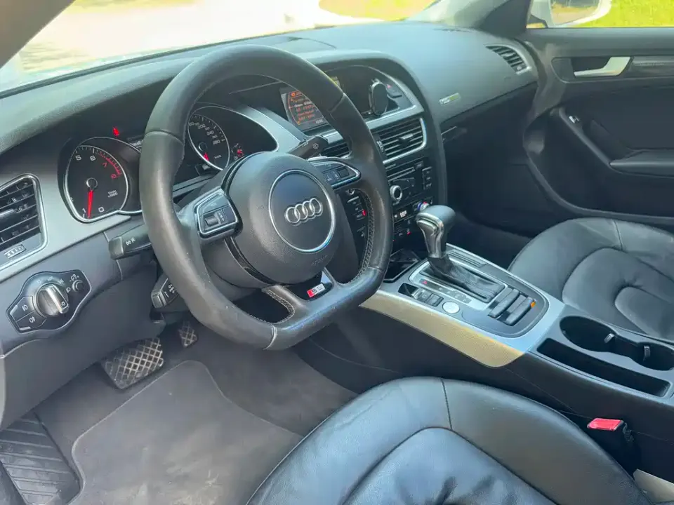 Audi A5 (Import)