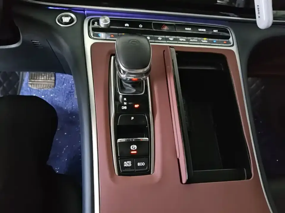 GAC Trumpchi M8