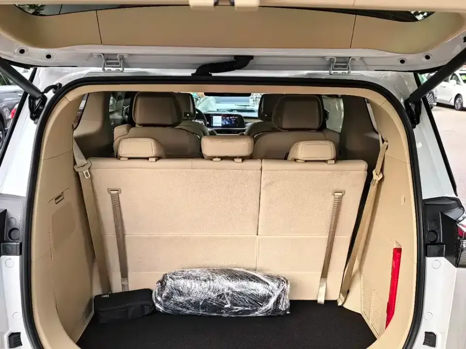 Buick GL8 Hybrid