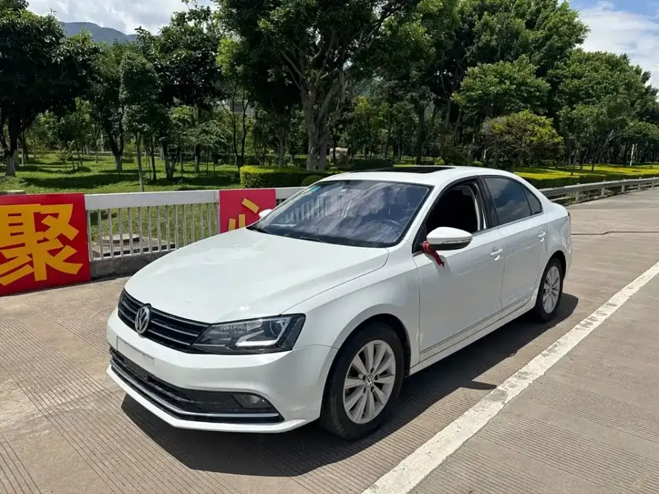 Volkswagen Sagitar
