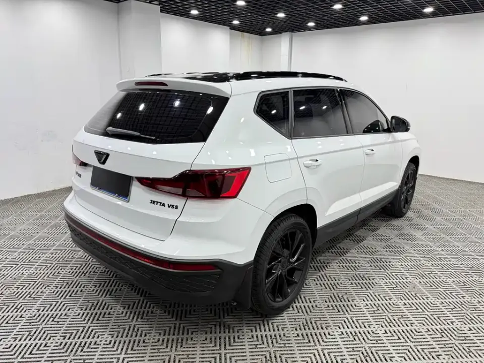 Jetta VS5