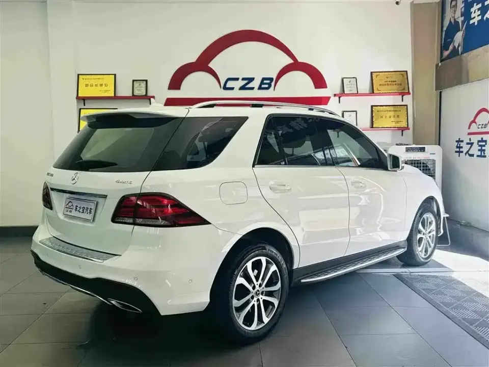 Mercedes-Benz GLE (Import)