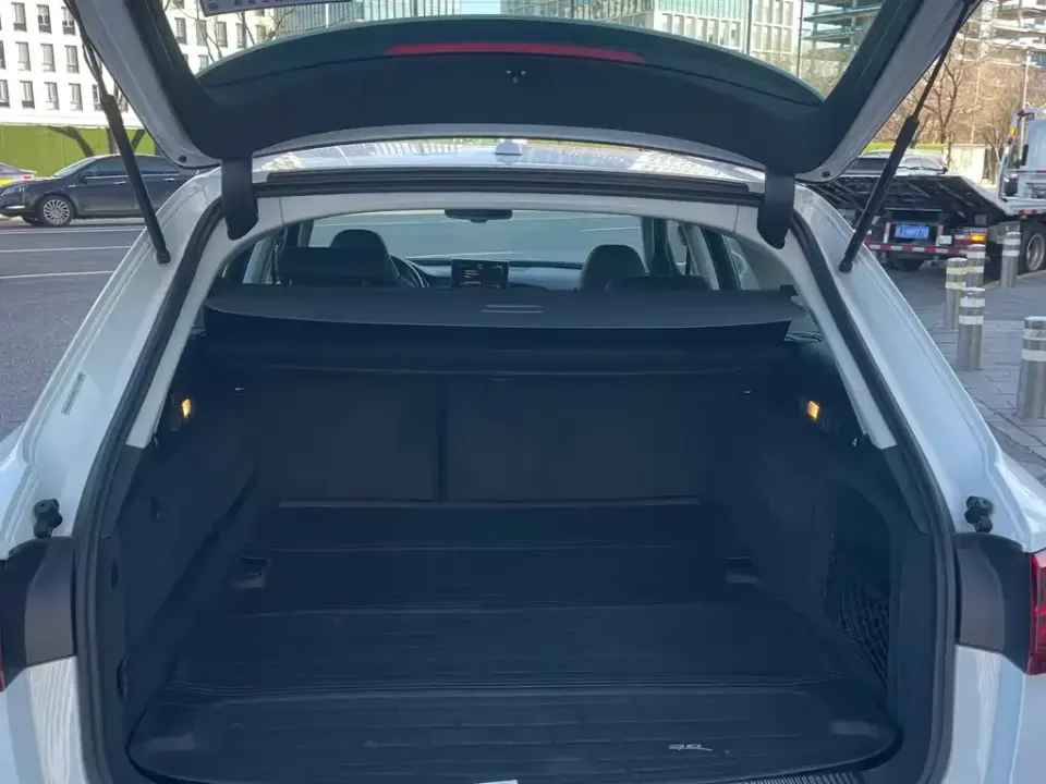 Audi A6 (Import)