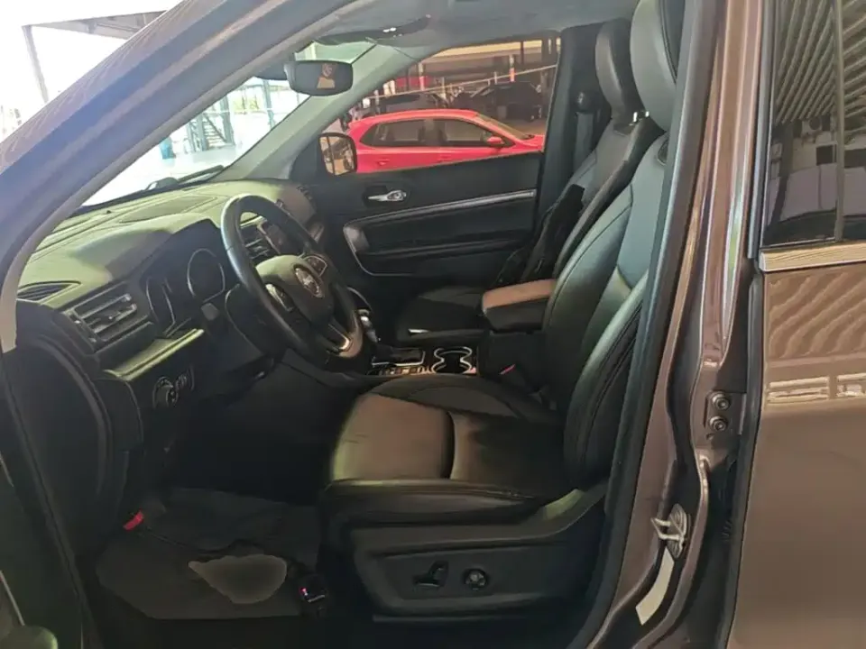 Jeep Commander