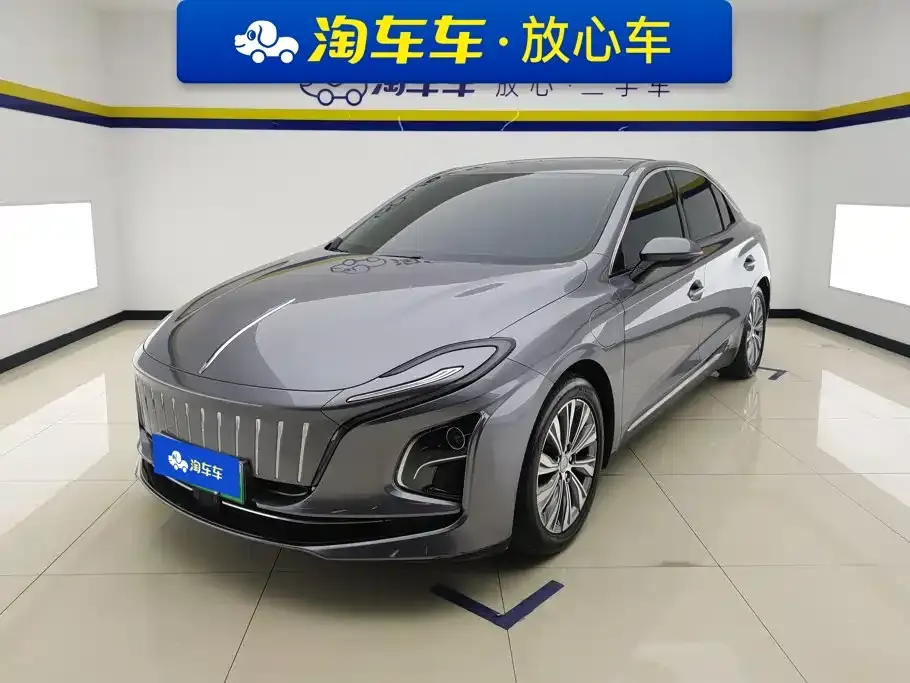 Hongqi Hongqi E-QM5