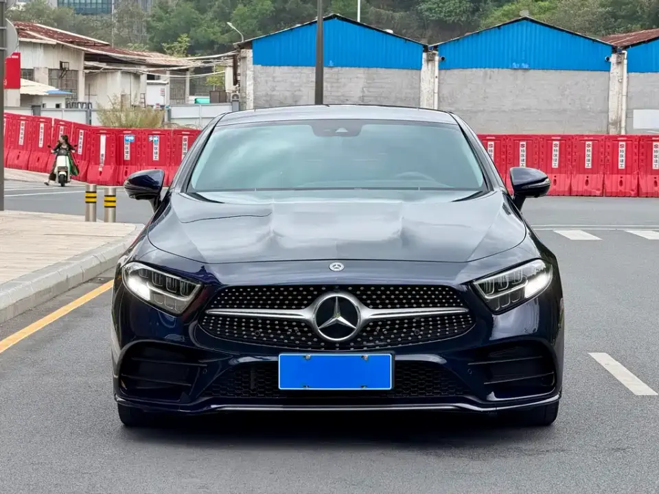 Mercedes-Benz CLS