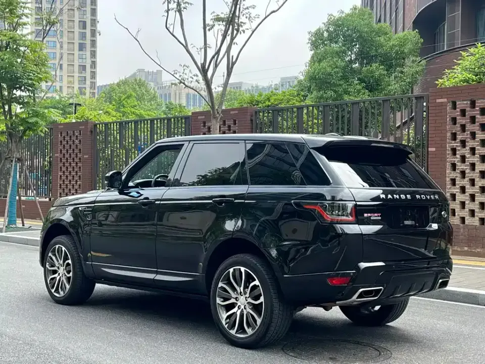 Land Rover Sport