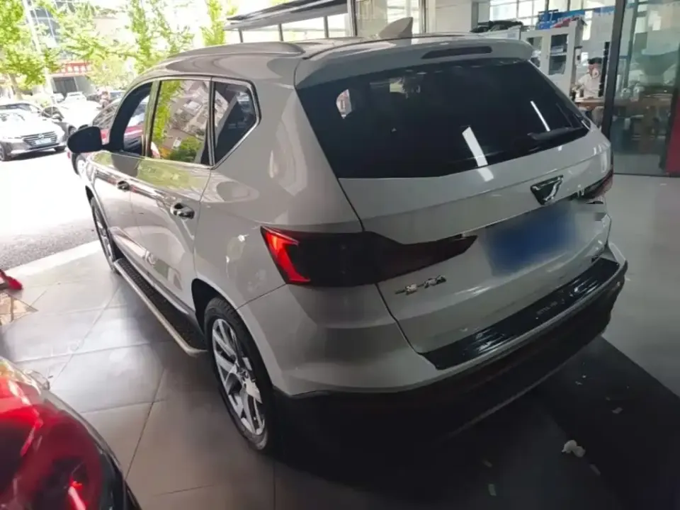 Jetta VS5