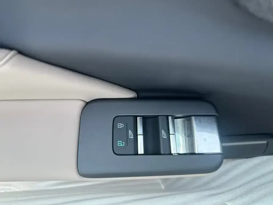 Volvo XC70 PHEV